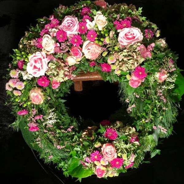 Trauerkranz und Trauerfloristik von Blumen Flaschka in Augsburg (11)