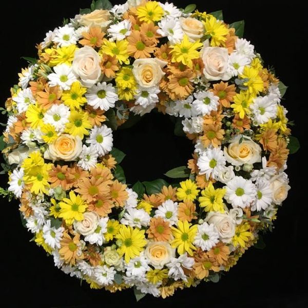 Trauerkranz und Trauerfloristik von Blumen Flaschka in Augsburg (14)